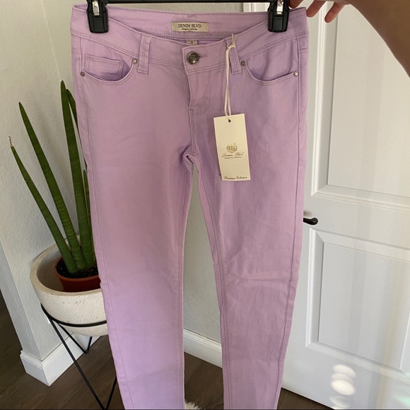 Lavender Skinny Jeans - Picture 6 of 8